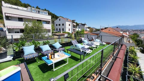 Garden, Balcony/Terrace