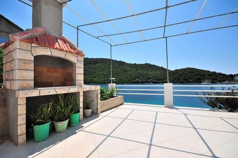 BBQ facilities, Balcony/Terrace