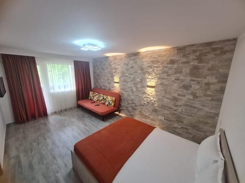 Bed, Living room, Photo of the whole room, Seating area, Bedroom
