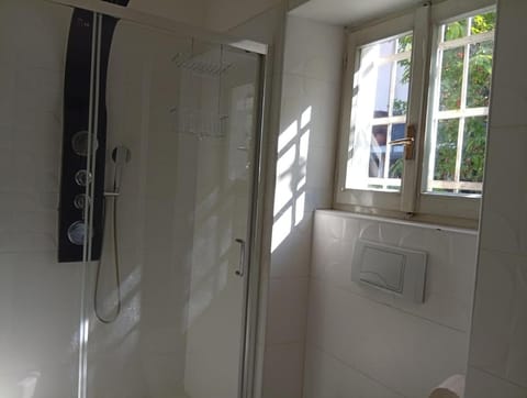 Covenate House Apartment in Como