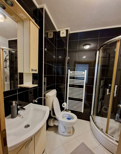 Apartman 3 Tuzla Apartment in Federation of Bosnia and Herzegovina