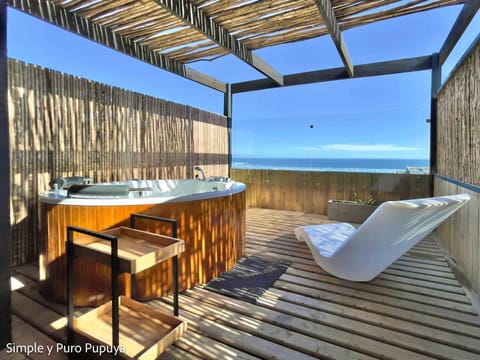 Hot Tub, Balcony/Terrace
