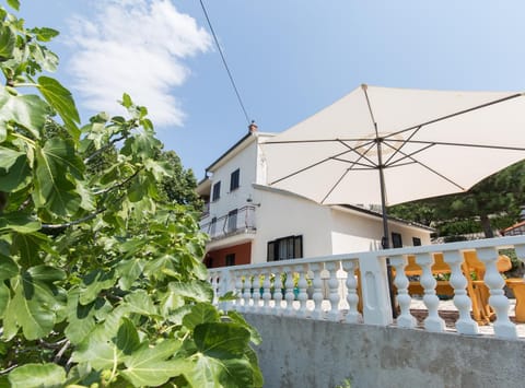 Rooms Nada Bed and Breakfast in Lika-Senj County