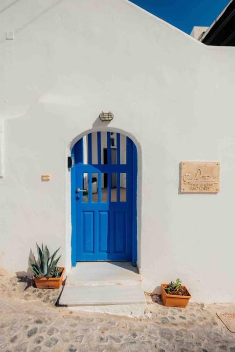 Argo Traditional Cave house Apartment in Mesaria