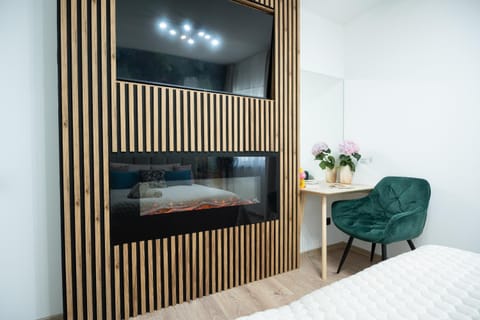TV and multimedia, Bedroom