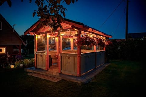 Domki u Rybaka Nature lodge in Pomeranian Voivodeship