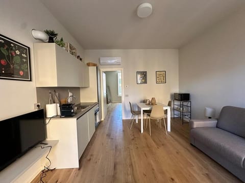 Maison Orée Free Parking Apartment in Cremona