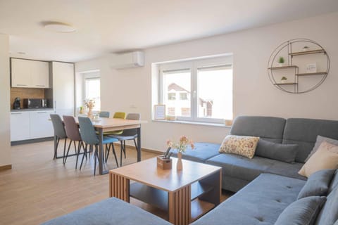 Kitchen or kitchenette, Living room, Dining area