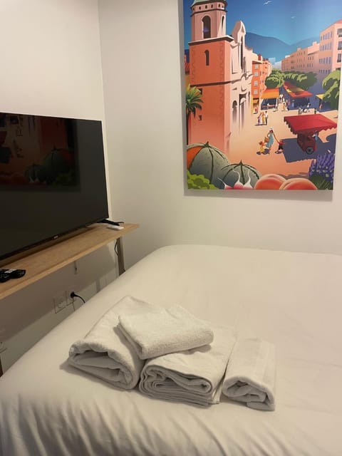 Bed, TV and multimedia