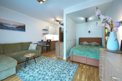 Living room, Bedroom