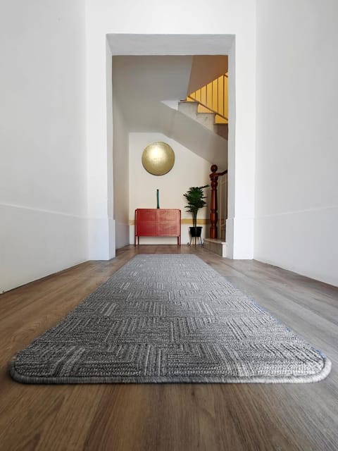 Facade/entrance, furniture