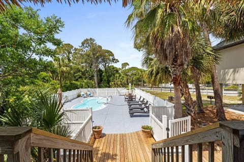 Cut Bait- Plantation- Pet Friendly-Private Pool House in Saint George Island