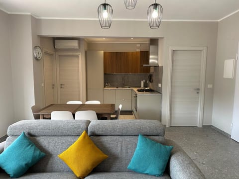 Kitchen or kitchenette, Living room, Dining area, air conditioner