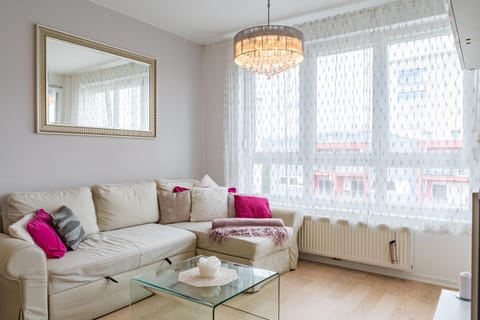 Living room, Seating area, Family, heating, internet