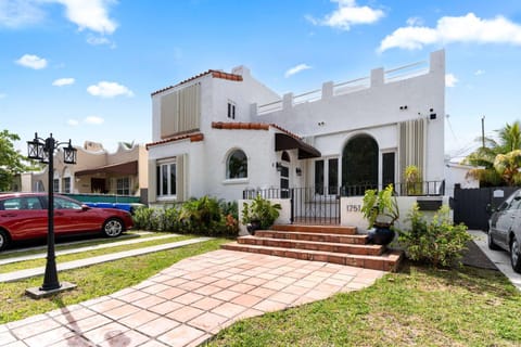 Havana Oh Na Na Unit A House in Coral Gables