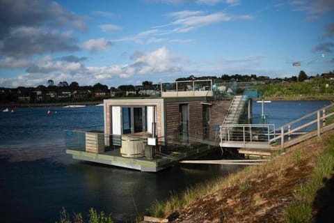 Waters Edge Spa Campground/ 
RV Resort in Northern Ireland