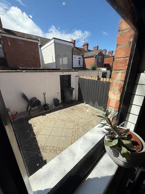 Patio, Balcony/Terrace