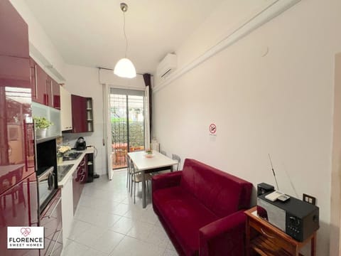 Patio, Kitchen or kitchenette, Dining area, stove