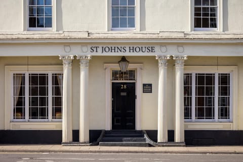 St Johns House Lichfield Bed and Breakfast in Lichfield