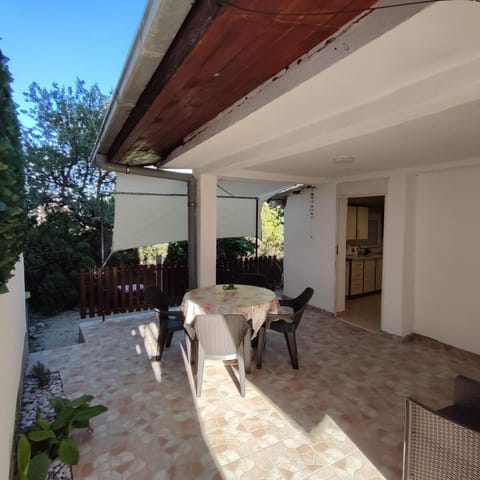 Patio, Balcony/Terrace, Garden view