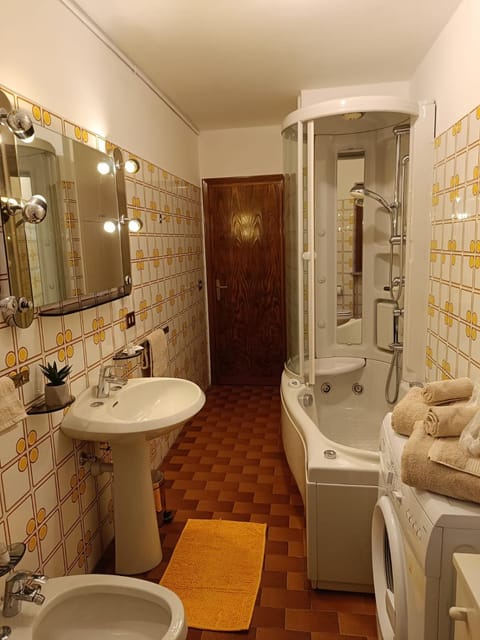 Appartamento Pizzo Rachele Apartment in Chiesa In Valmalenco