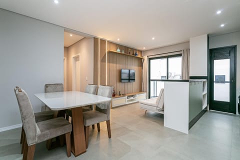 TV and multimedia, Living room, Dining area