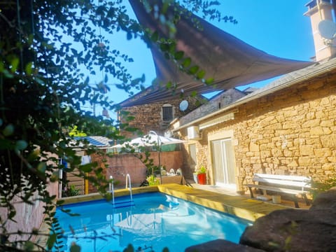 Swimming pool, Swimming pool, sunbed