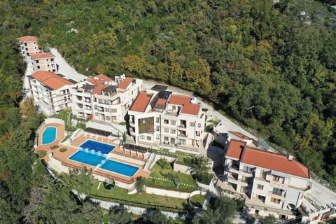 Adria Montenegro Apartment Apartment in Dubrovnik-Neretva County