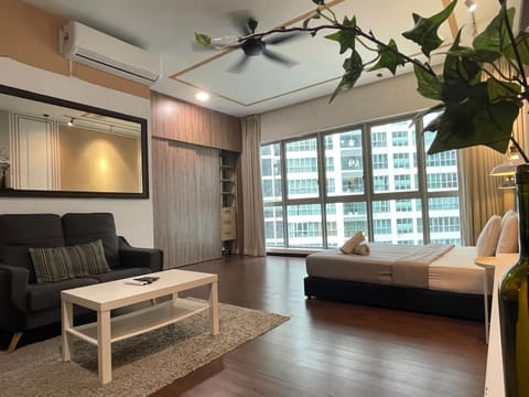 Living room, Photo of the whole room