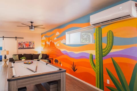 Incredible Red Rock Views Hot Tub Hiking Villa in Village of Oak Creek