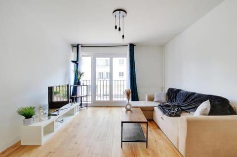 Au pied de l'arche Apartment in Courbevoie