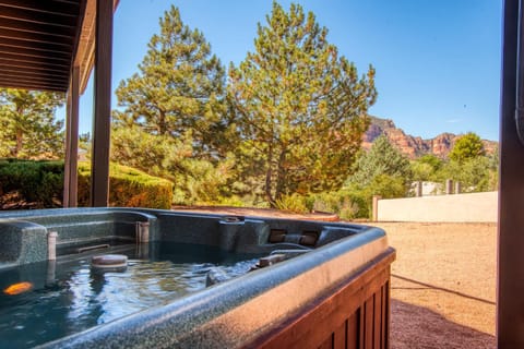 Hot Tub, Mountain view