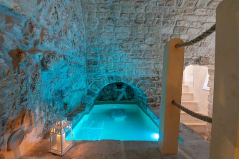 Hot Tub, Swimming pool, Swimming pool
