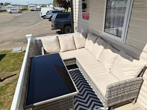 Patio, Balcony/Terrace
