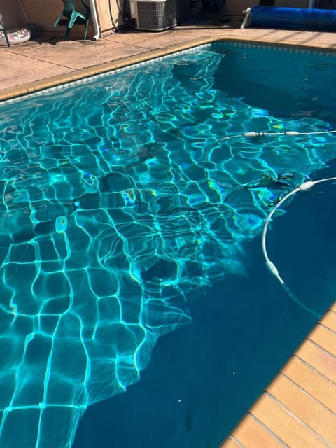 Relax at 4Bedrooms retreat nearby Apple Villa in Santa Clara