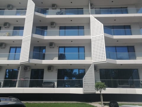 Property building, Day, Parking