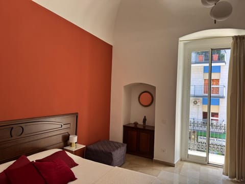 Bed, Balcony/Terrace, Photo of the whole room, Bedroom