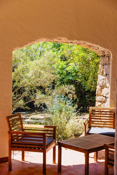 Balamb Garden A Cinarchesa Hotel in Ajaccio