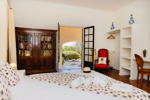 Balamb Garden A Cinarchesa Hotel in Ajaccio