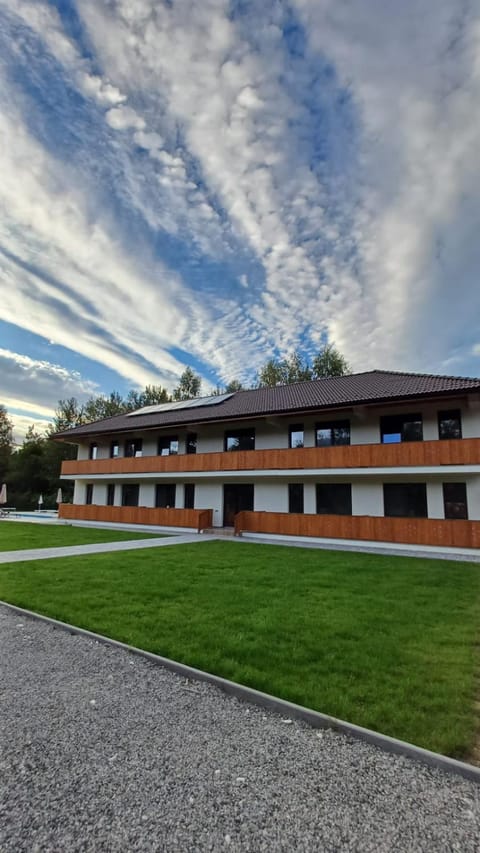 Property building, Day, Natural landscape