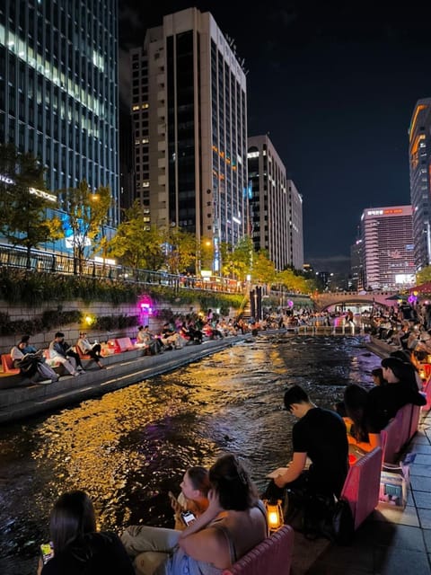 Nearby landmark, Night, People, Natural landscape, City view, Lake view, River view