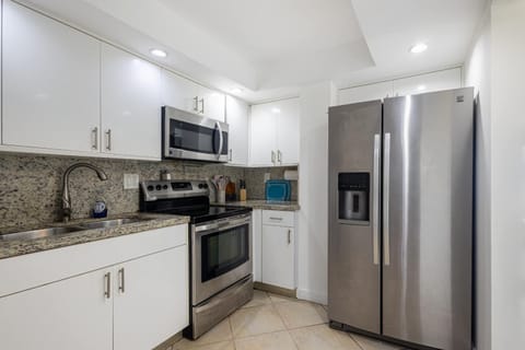 Kitchen or kitchenette, oven, stove