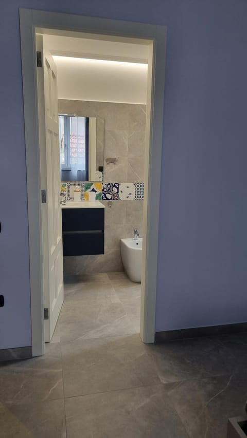 Shower, Toilet, Bathroom, Living room, hair dryier, towels