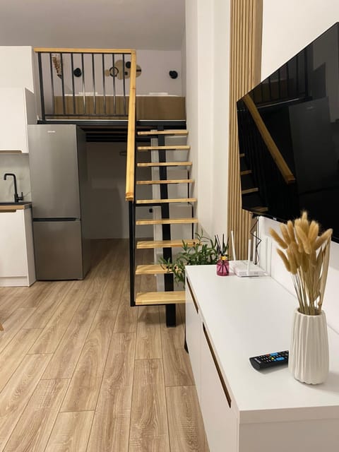 Riara Home House in Vlorë