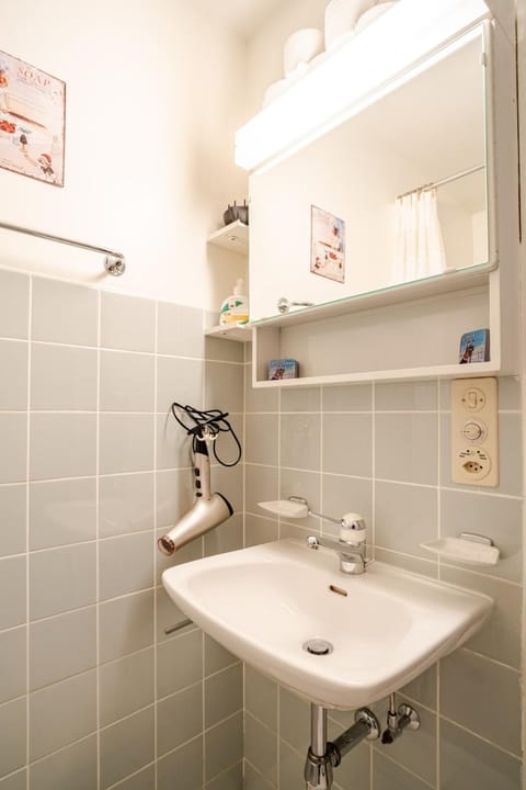 Cozy central apartment at a fantastic price! Apartment in Sierre