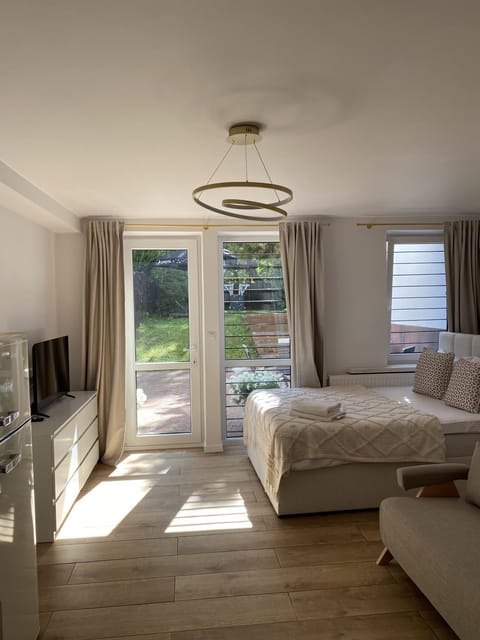 View (from property/room), Garden view, furniture, pet friendly