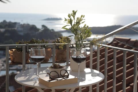 Day, Natural landscape, View (from property/room), Sea view