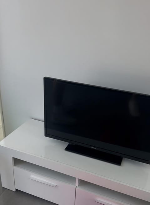 5 Star Residence - Stylish Modern apartments in St Julians Apartment hotel in Saint Julians