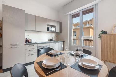 Queta - Modern Flat Apartment in Chiavari