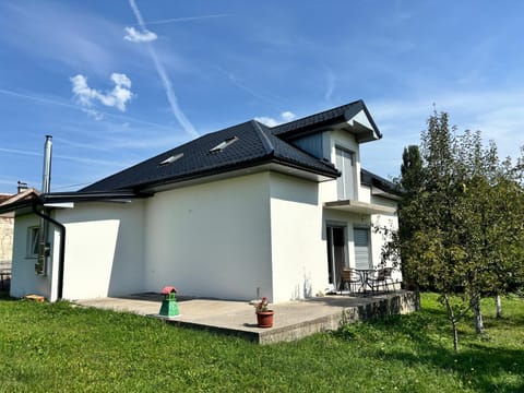 Peace Holiday Home House in Lika-Senj County